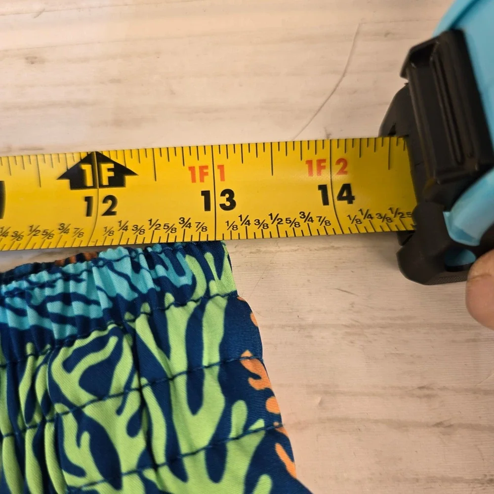 Chubbies Mens Swim Trunks Small 7 Inch Inseam Blue Green Orange Coral Reef Print